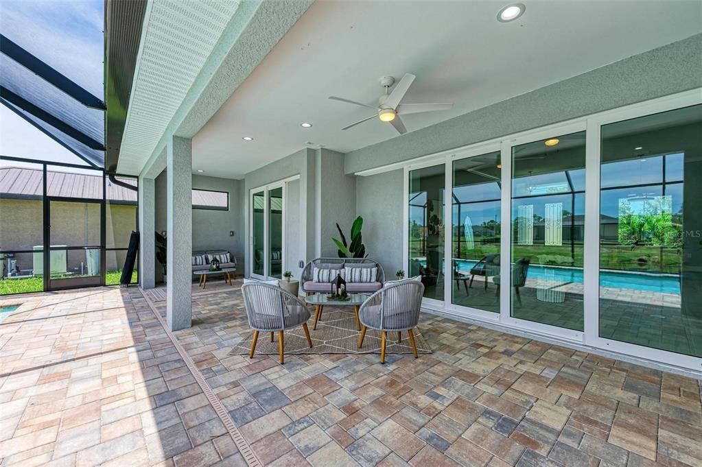 Active With Contract: $634,900 (3 beds, 2 baths, 2170 Square Feet)