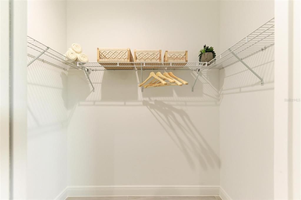 Active With Contract: $634,900 (3 beds, 2 baths, 2170 Square Feet)