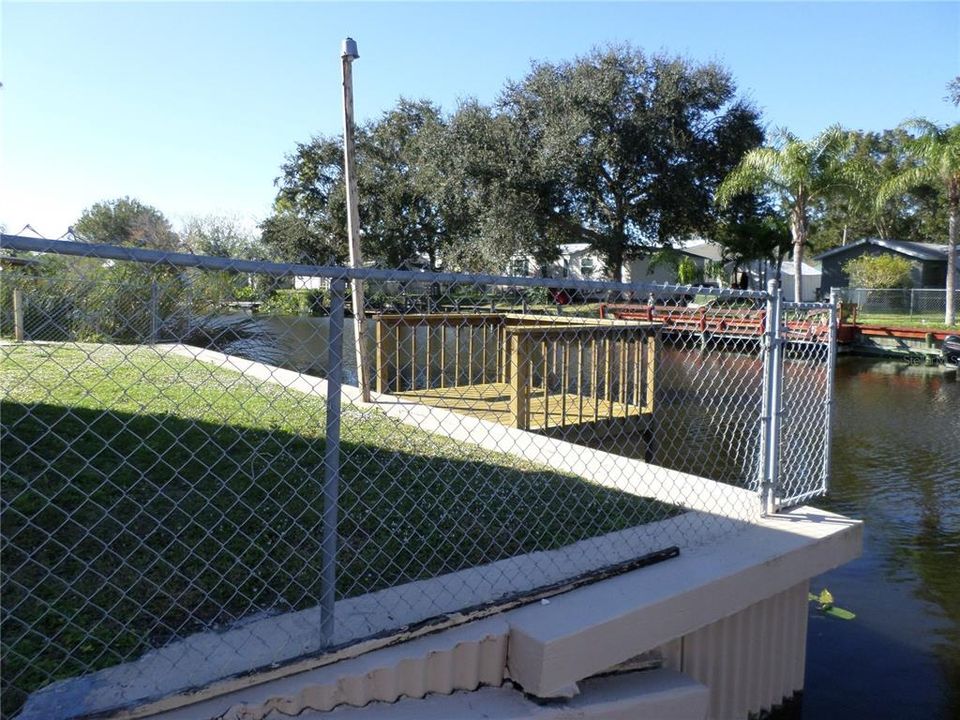 DOCK & SEAWALL