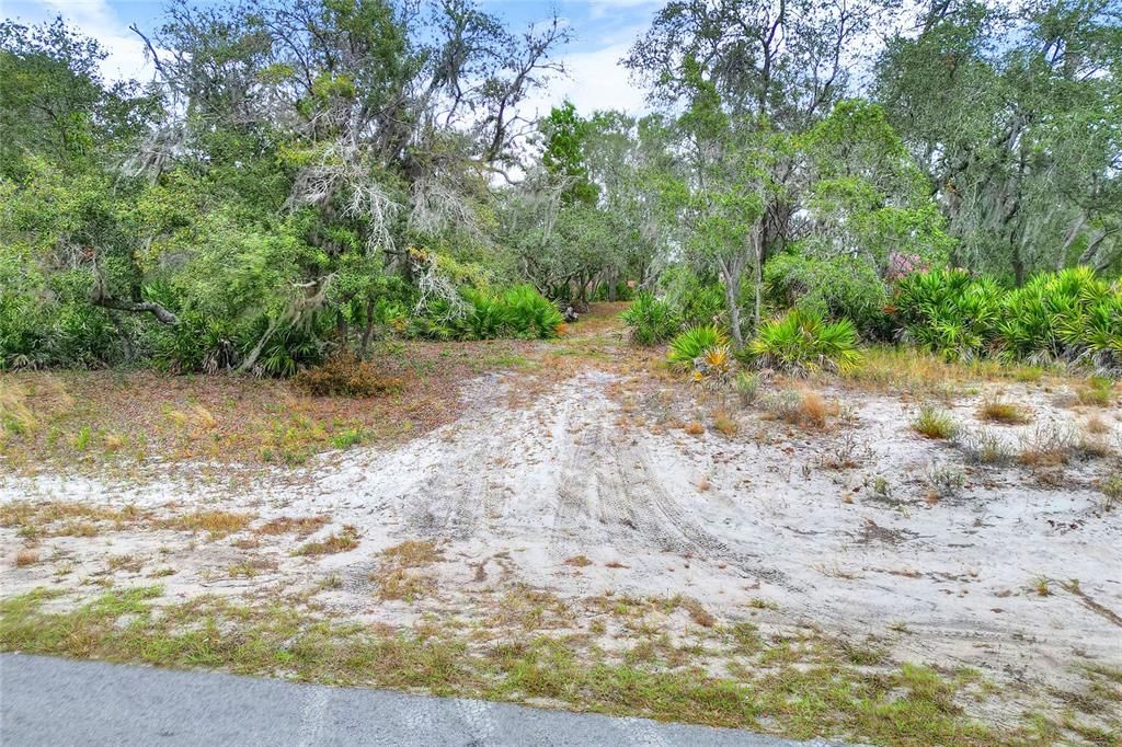 Recently Sold: $23,000 (0.50 acres)
