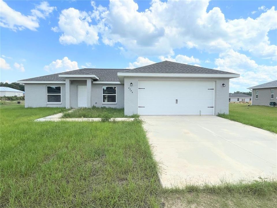 Active With Contract: $255,000 (3 beds, 2 baths, 1276 Square Feet)