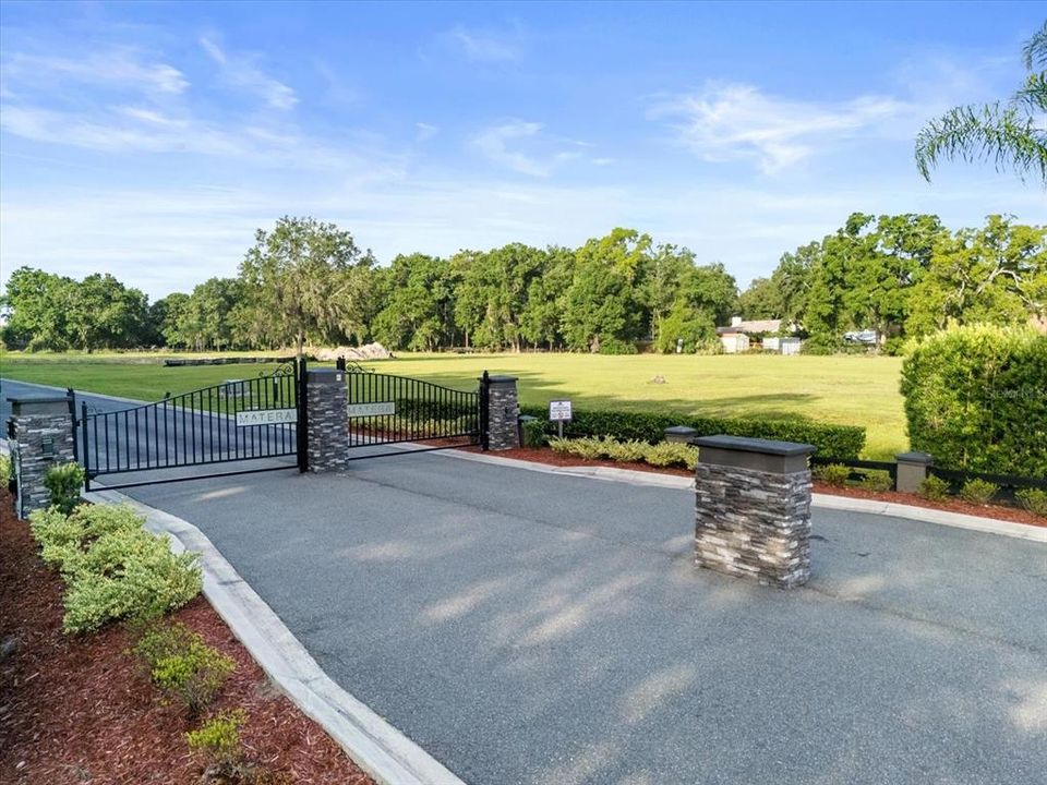 For Sale: $401,000 (1.00 acres)