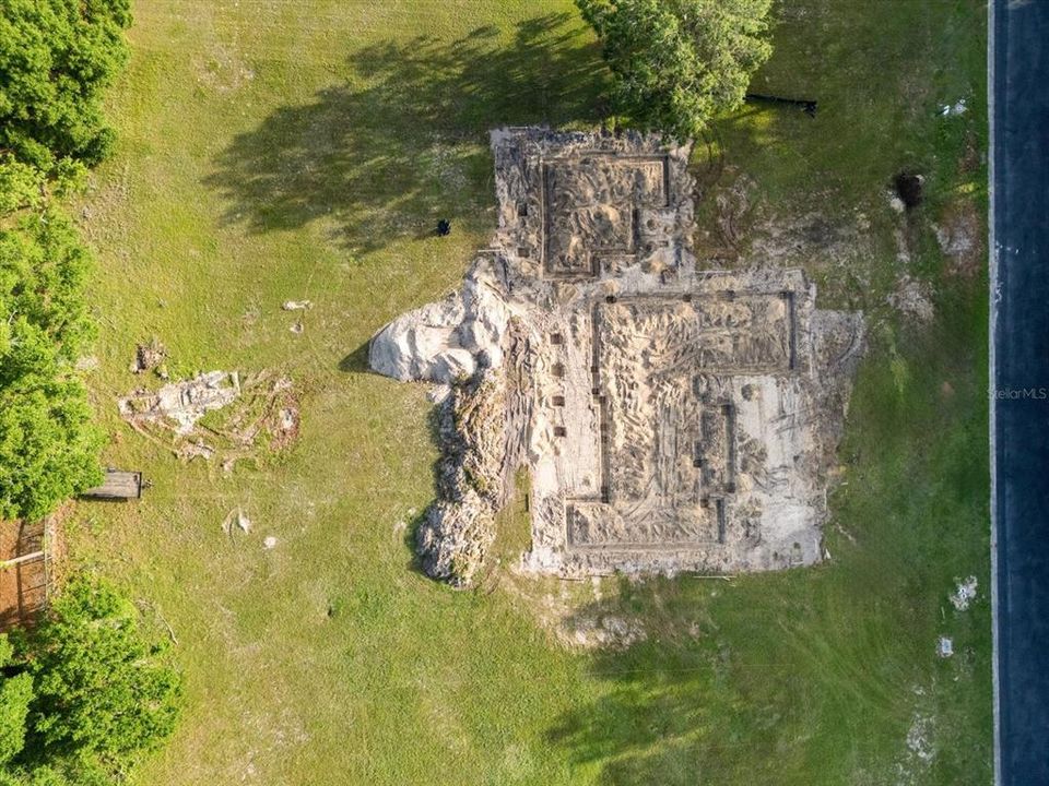 For Sale: $326,000 (1.00 acres)