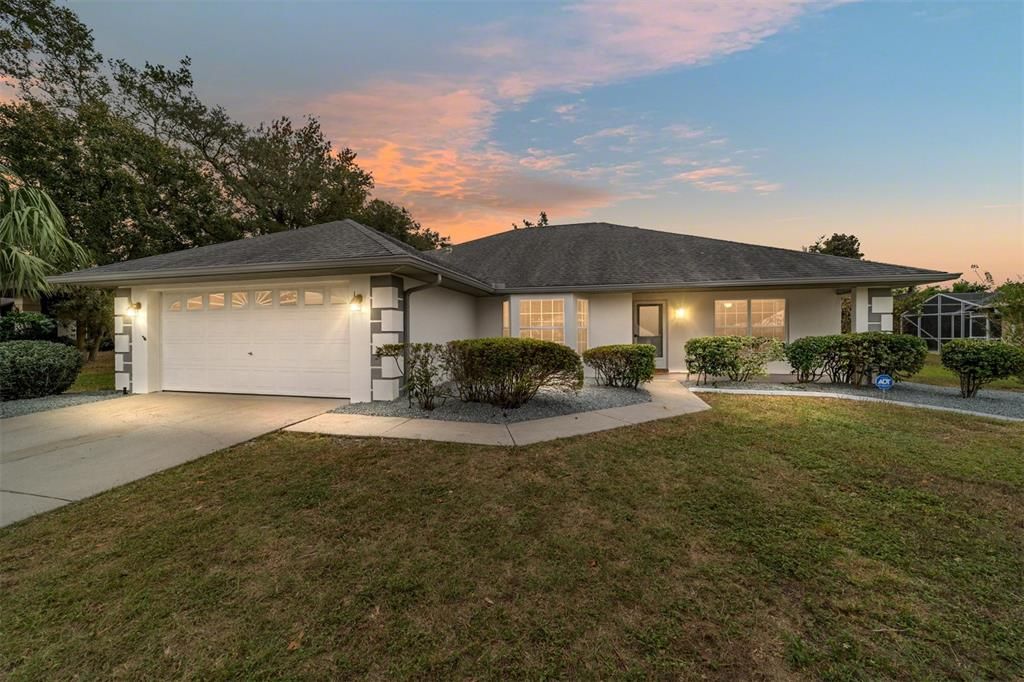 Recently Rented: $2,500 (3 beds, 2 baths, 1749 Square Feet)