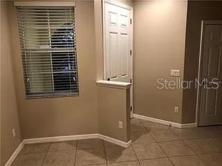 Recently Rented: $2,100 (3 beds, 2 baths, 1524 Square Feet)