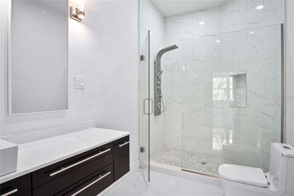 For Rent: $7,000 (5 beds, 4 baths, 4758 Square Feet)