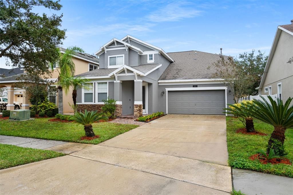 Recently Sold: $649,900 (4 beds, 2 baths, 2618 Square Feet)