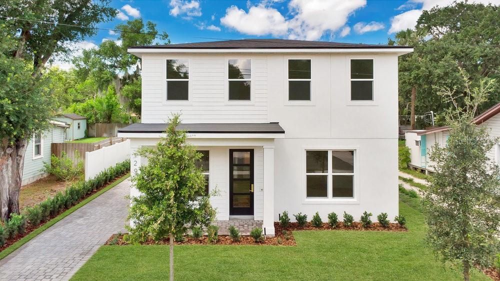 Recently Sold: $595,000 (3 beds, 2 baths, 1874 Square Feet)