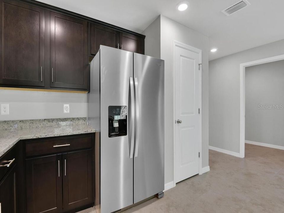 Active With Contract: $349,999 (3 beds, 2 baths, 1614 Square Feet)