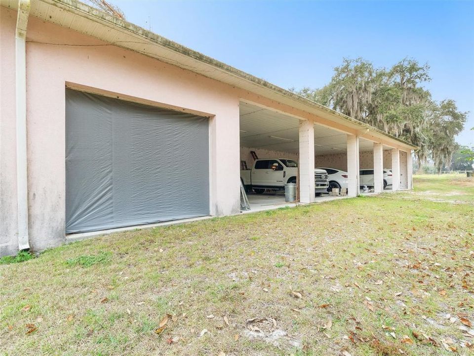 Back of Barn - 1-bay workshop & 5-bay carport