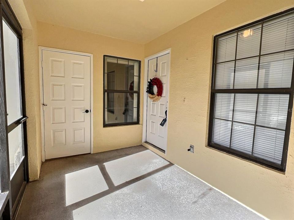 For Sale: $189,900 (2 beds, 2 baths, 1040 Square Feet)