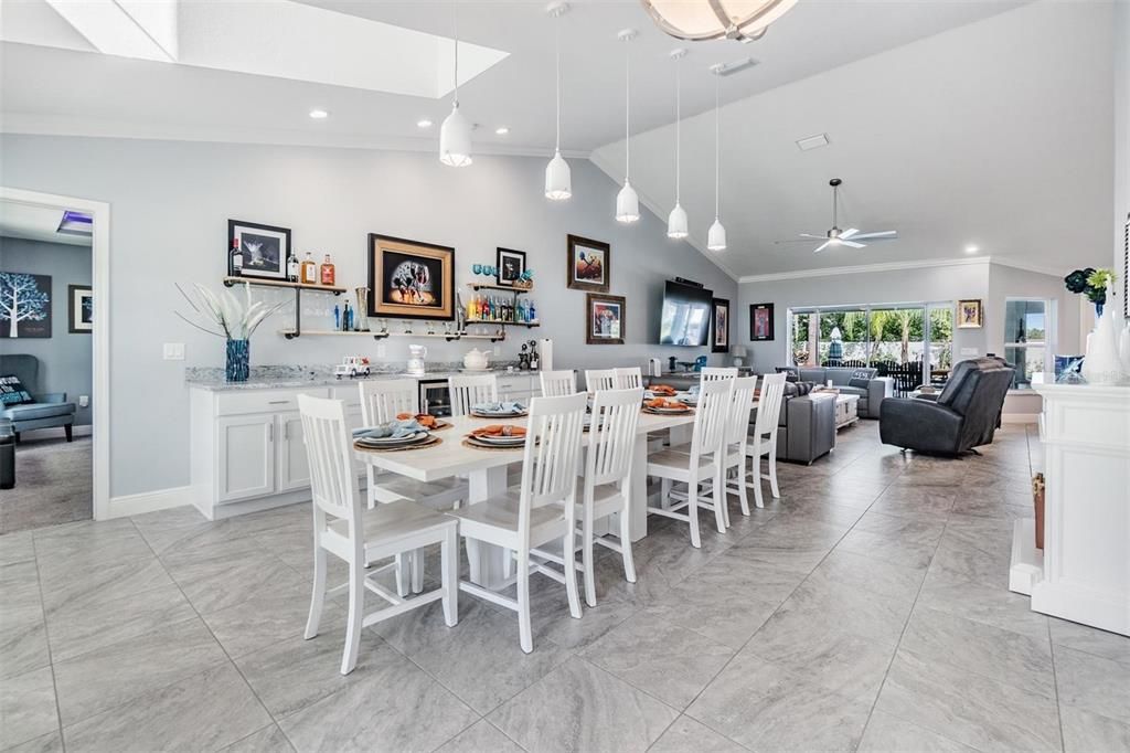 Recently Sold: $625,000 (4 beds, 3 baths, 2630 Square Feet)