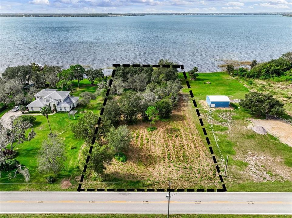 LAKE REEDY LAKEFRONT LOT