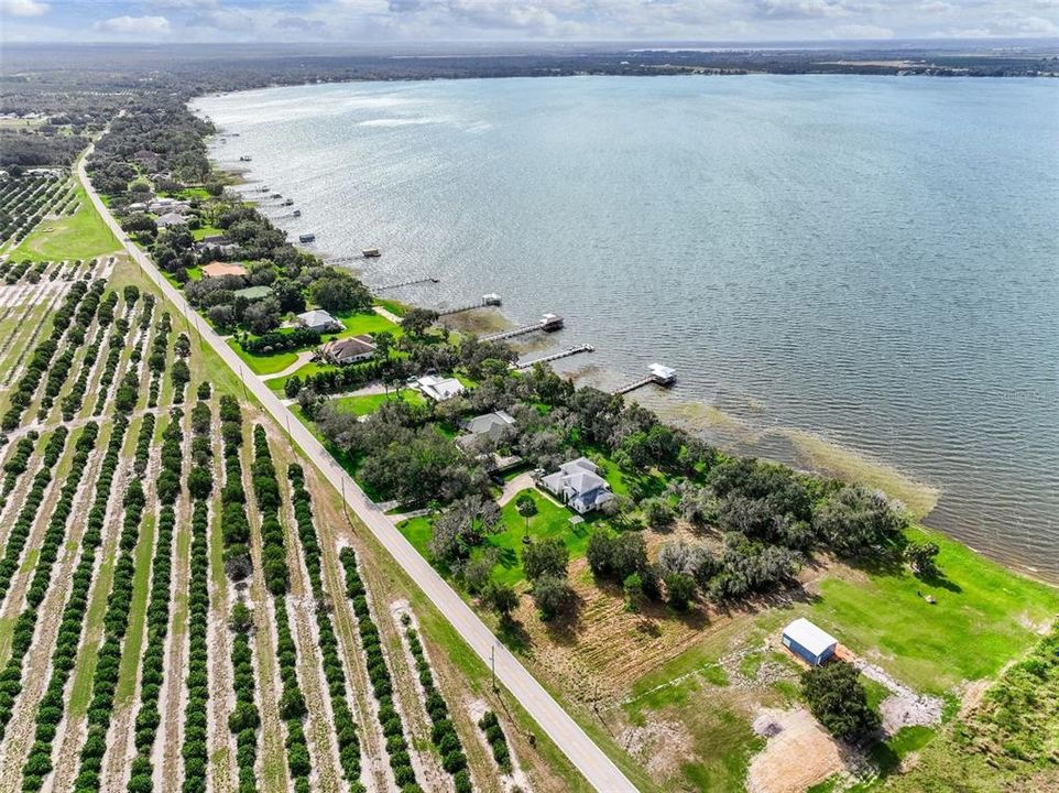 SURROUNDED BY CITRUS & LAKE HOMES