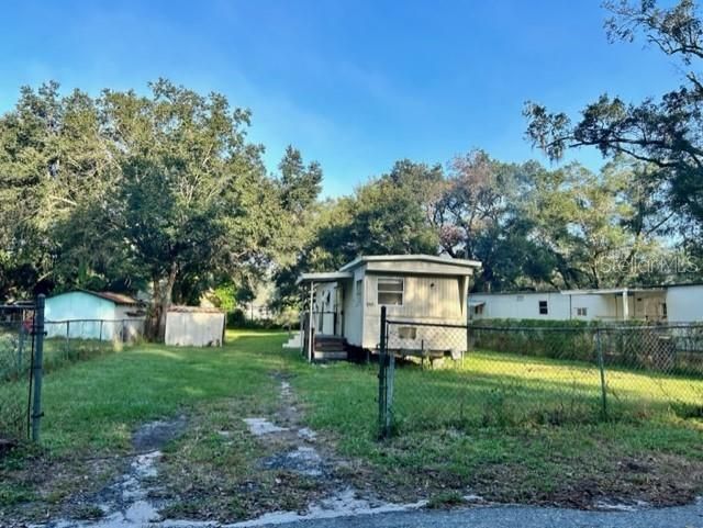 Recently Sold: $70,000 (2 beds, 1 baths, 576 Square Feet)