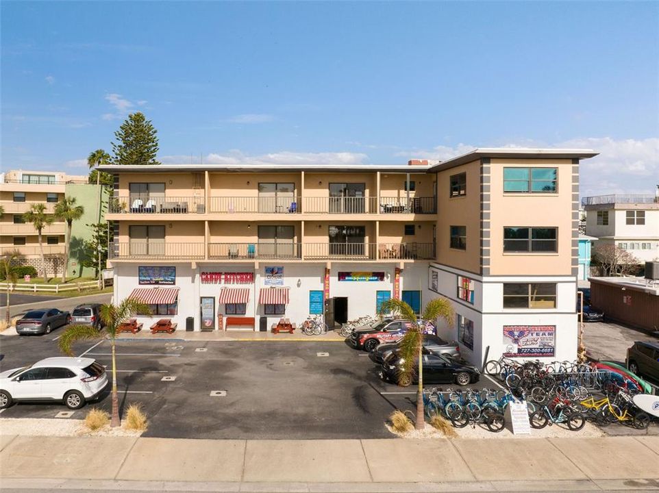 Recently Sold: $695,000 (0 beds, 0 baths, 804 Square Feet)