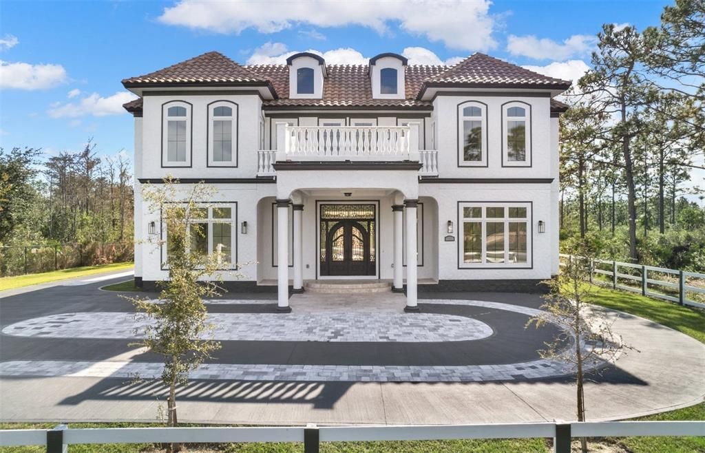Recently Sold: $1,900,000 (6 beds, 6 baths, 5199 Square Feet)