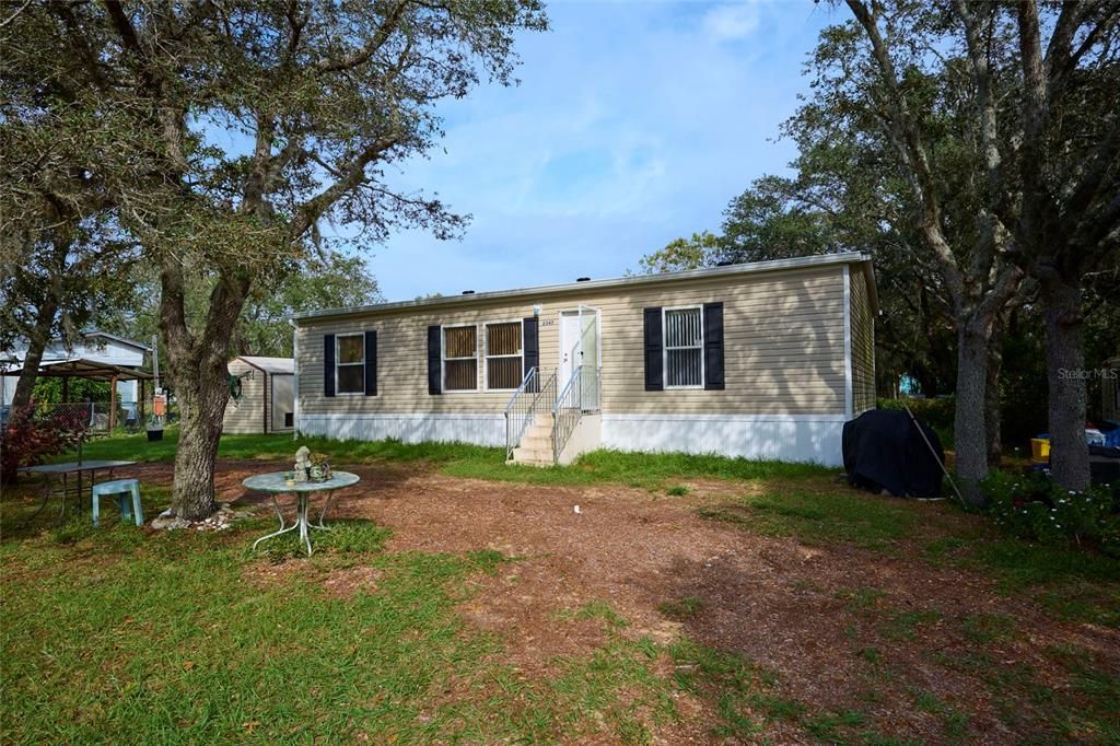 Active With Contract: $198,500 (3 beds, 2 baths, 1248 Square Feet)