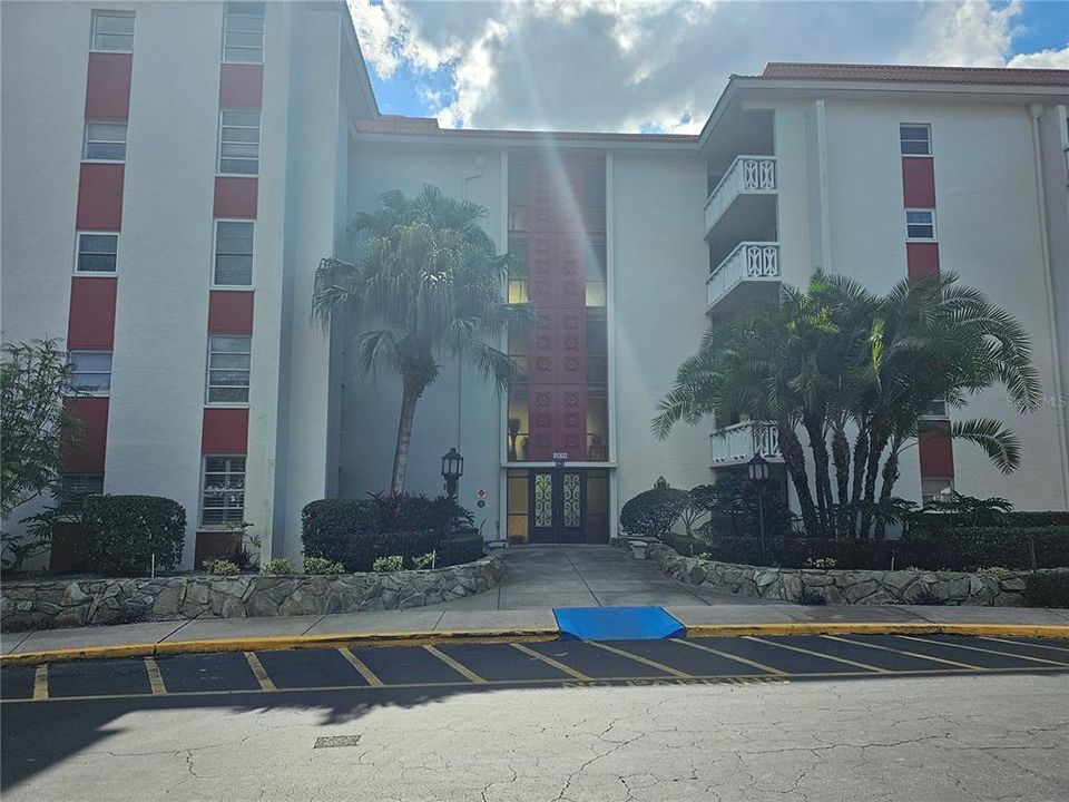 Recently Sold: $219,500 (2 beds, 2 baths, 1450 Square Feet)