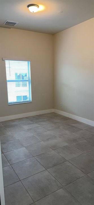 For Rent: $1,800 (2 beds, 2 baths, 810 Square Feet)