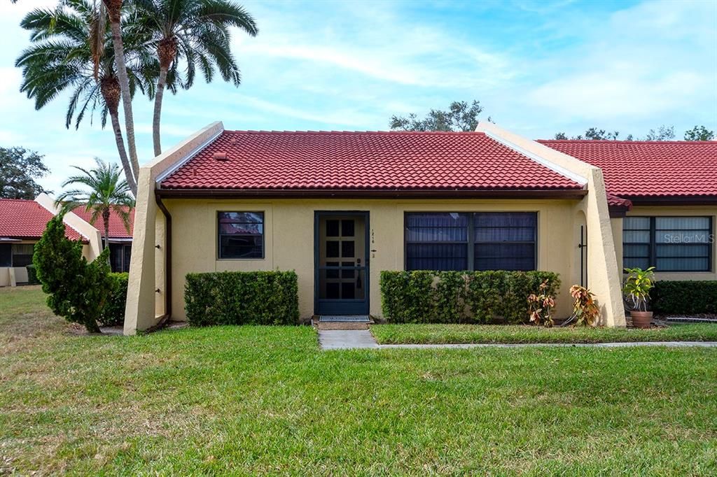 Recently Sold: $179,000 (2 beds, 2 baths, 1002 Square Feet)