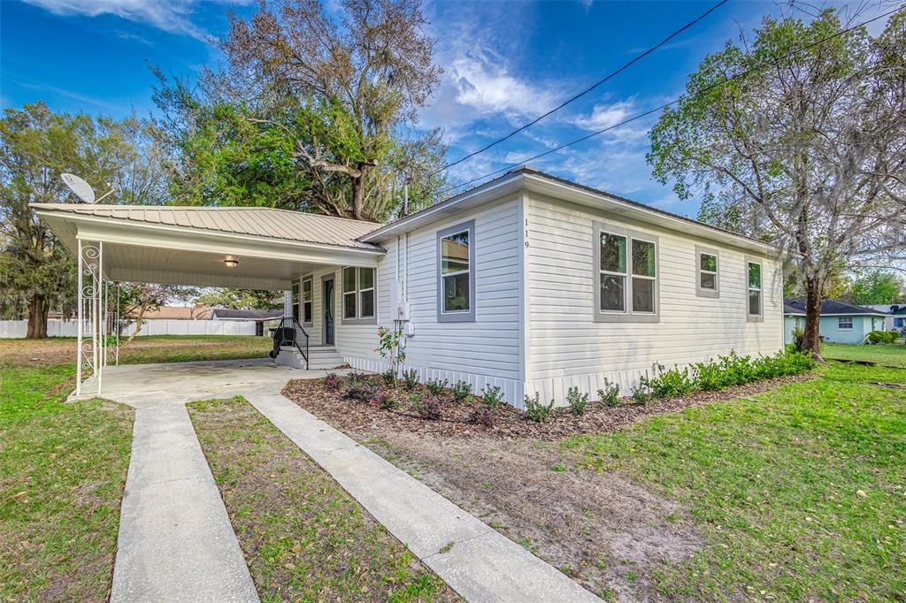 Recently Sold: $259,950 (3 beds, 2 baths, 1548 Square Feet)