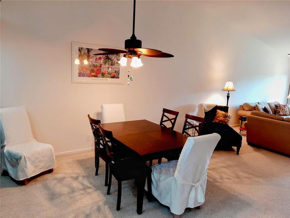 For Sale: $280,000 (2 beds, 2 baths, 1246 Square Feet)
