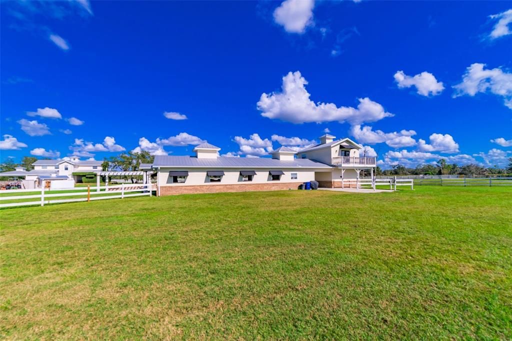 For Sale: $1,500,000 (3 beds, 3 baths, 2700 Square Feet)