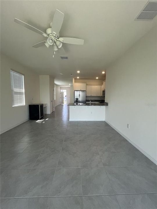 For Rent: $2,400 (3 beds, 2 baths, 1511 Square Feet)