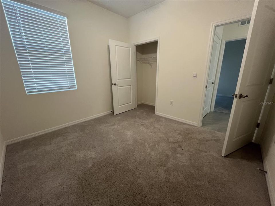 For Rent: $2,400 (3 beds, 2 baths, 1511 Square Feet)