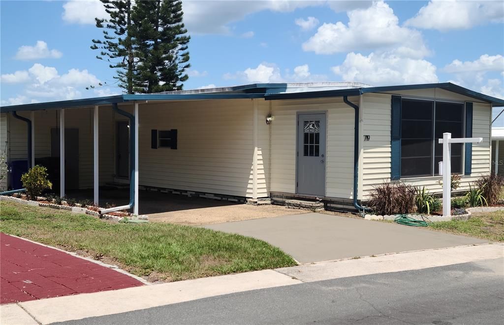 Recently Sold: $119,000 (2 beds, 2 baths, 1152 Square Feet)