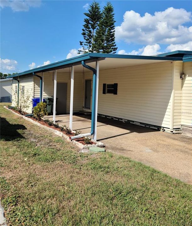 Recently Sold: $119,000 (2 beds, 2 baths, 1152 Square Feet)