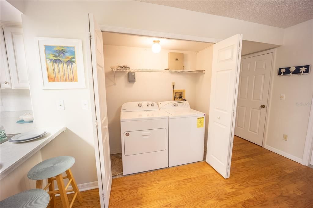 Active With Contract: $375,000 (2 beds, 2 baths, 1649 Square Feet)