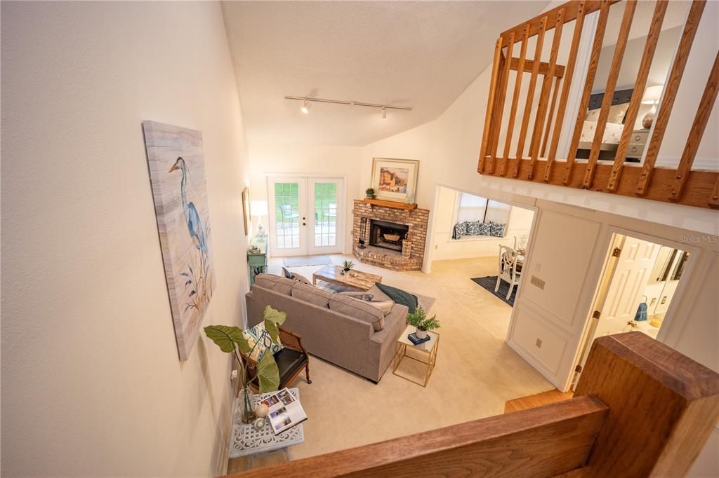 Active With Contract: $375,000 (2 beds, 2 baths, 1649 Square Feet)