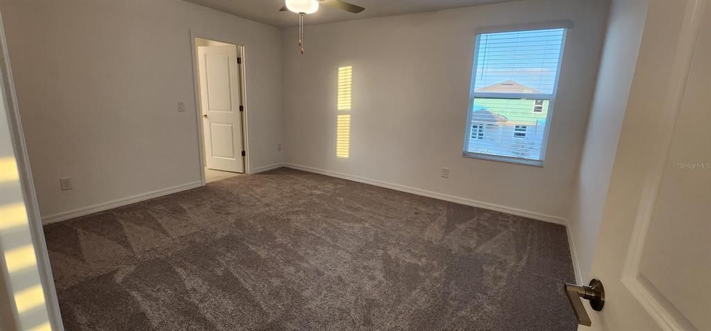 Active With Contract: $2,400 (4 beds, 2 baths, 1870 Square Feet)