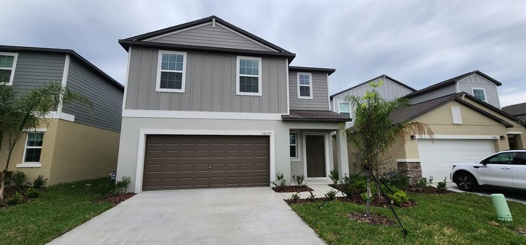 Active With Contract: $2,400 (4 beds, 2 baths, 1870 Square Feet)