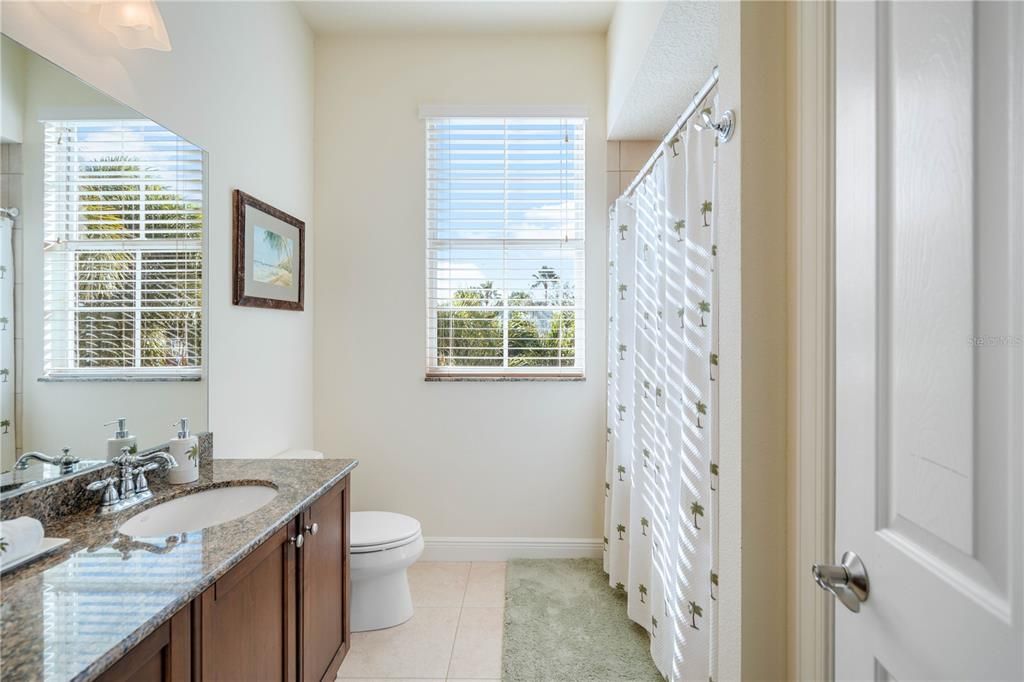 Bathroom 4 / Upstairs