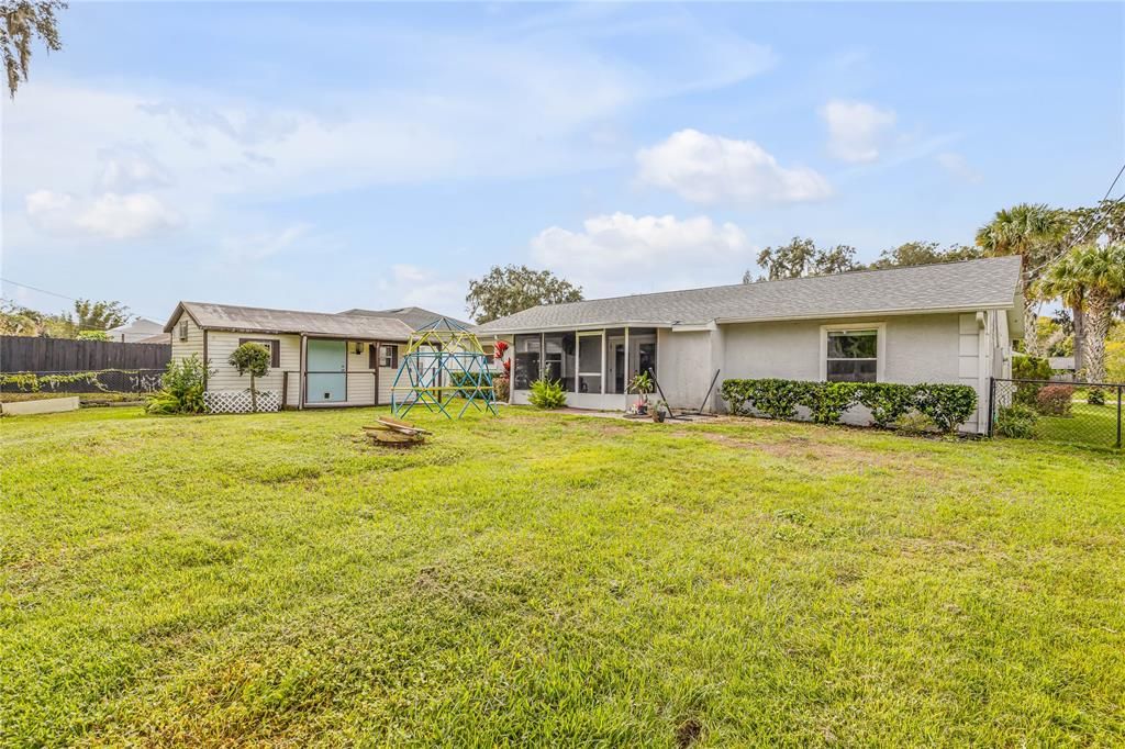 Recently Sold: $339,000 (3 beds, 2 baths, 1605 Square Feet)