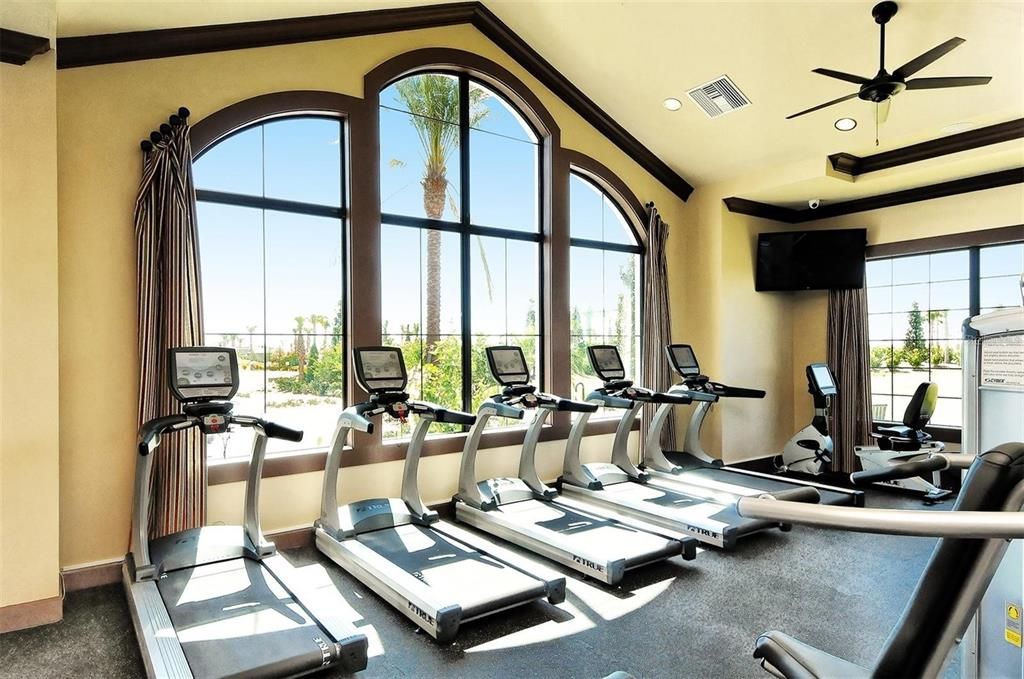 出租: $8,500 (2 贝兹, 2 浴室, 1868 平方英尺)