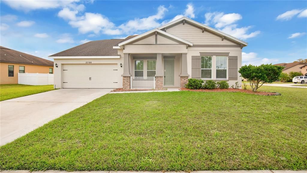 Recently Sold: $399,900 (4 beds, 3 baths, 2190 Square Feet)