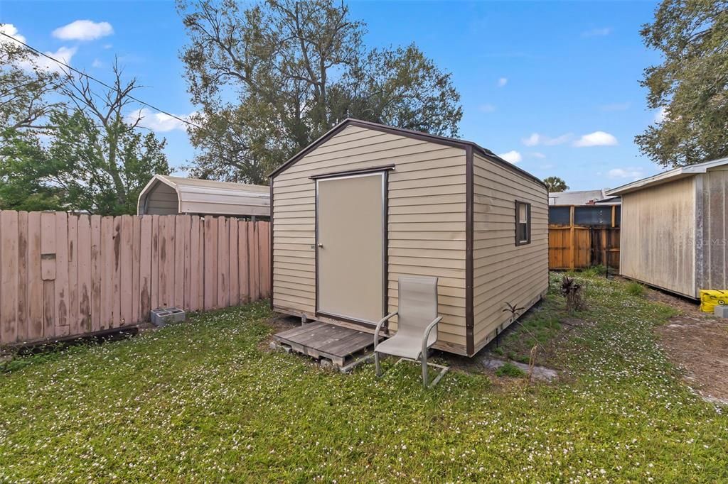 Active With Contract: $229,900 (3 beds, 2 baths, 1234 Square Feet)