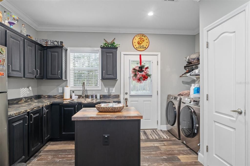 Laundry Room & Wet Bar