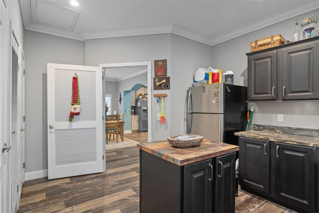 Laundry Room & Wet Bar