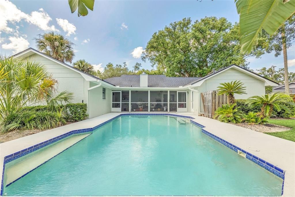Recently Sold: $899,000 (4 beds, 3 baths, 2843 Square Feet)