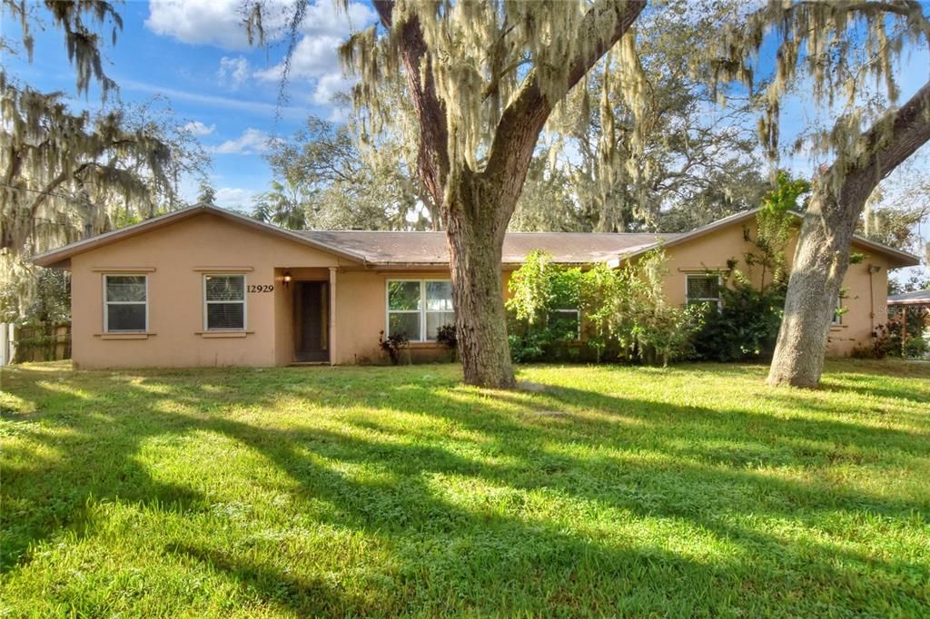 Recently Sold: $300,000 (4 beds, 3 baths, 2060 Square Feet)