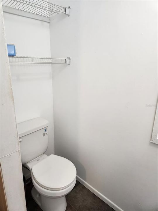 Active With Contract: $138,000 (2 beds, 1 baths, 784 Square Feet)