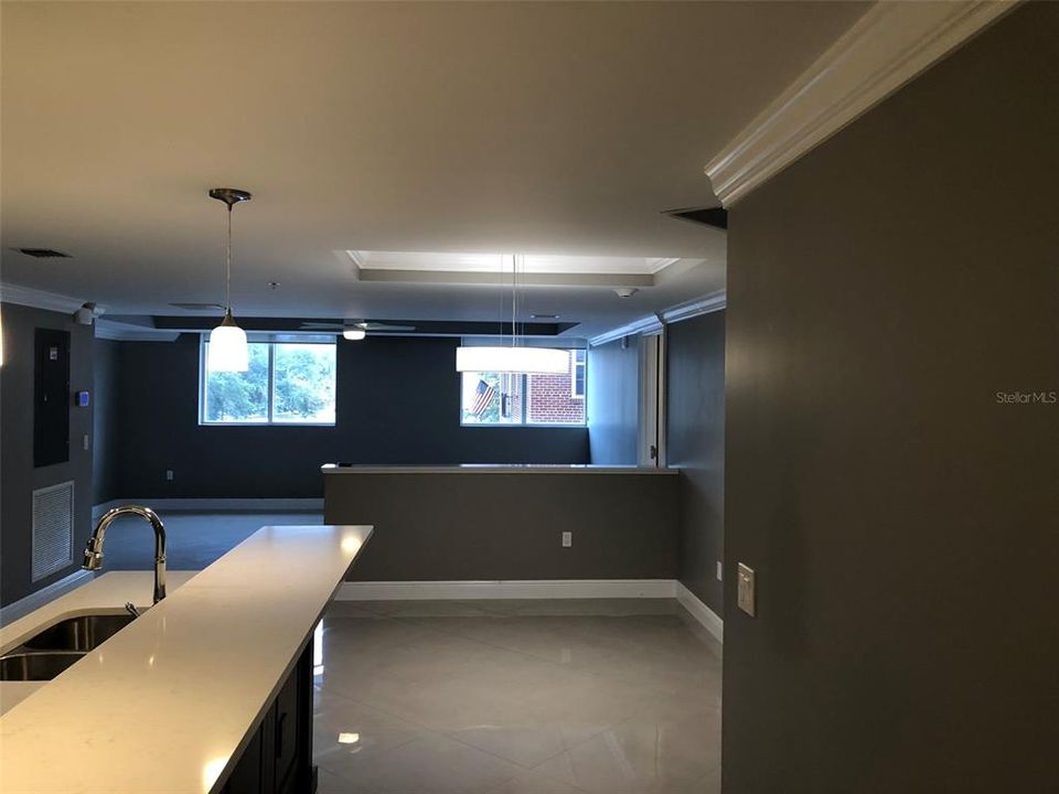 Active With Contract: $2,800 (2 beds, 2 baths, 1496 Square Feet)