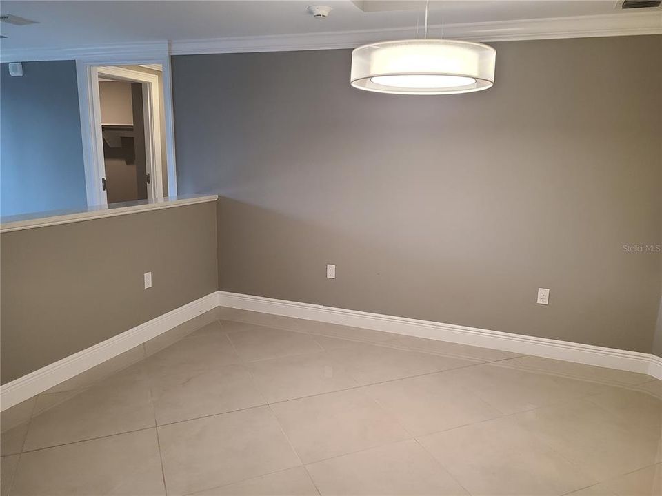 Active With Contract: $2,800 (2 beds, 2 baths, 1496 Square Feet)