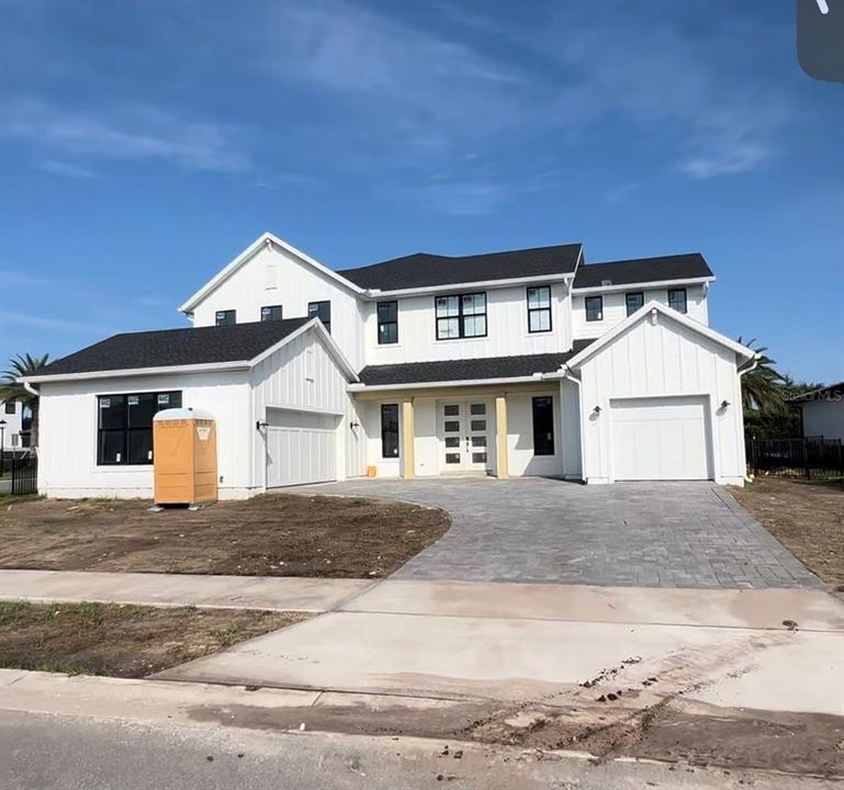 Recently Sold: $2,090,361 (4 beds, 3 baths, 4620 Square Feet)