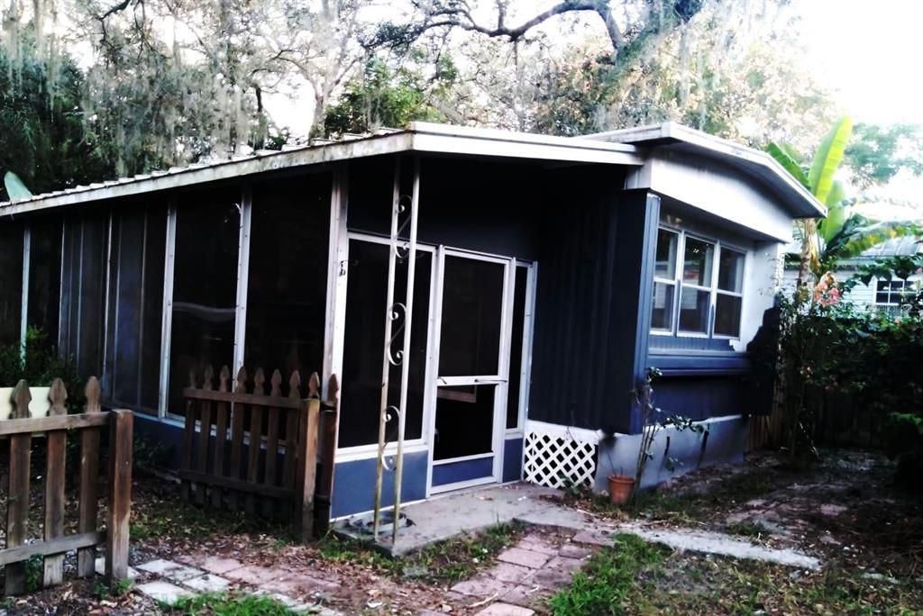 Recently Sold: $61,000 (2 beds, 1 baths, 480 Square Feet)